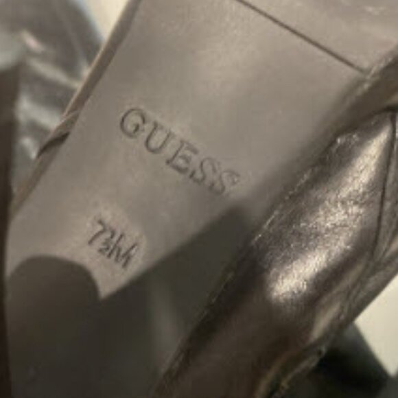 Guess Hearne Black Leather Knee-High Stiletto Boots Size 7.5 calf panel - Picture 14 of 16